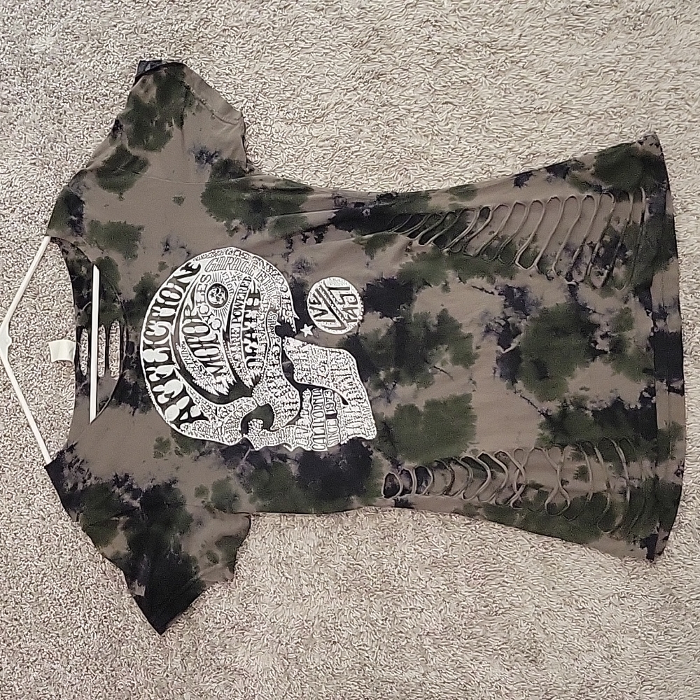 Affliction t-shirt